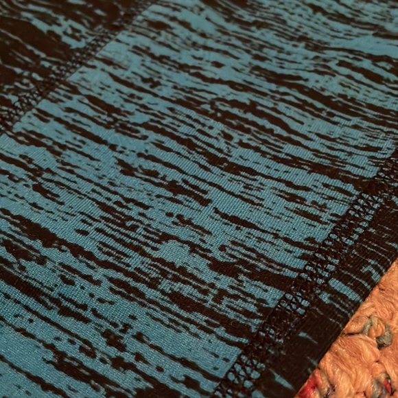 Capri workout leggings - Picture 2 of 3